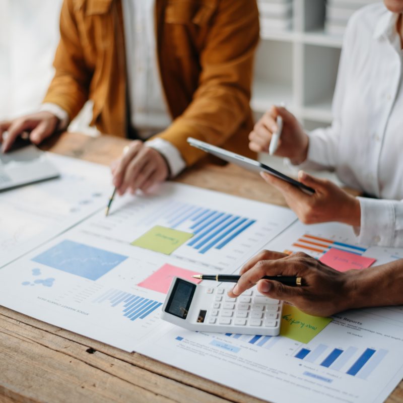 business-people-planning-strategy-analysis-office-2025-08-11-05-12-50-ut-98c